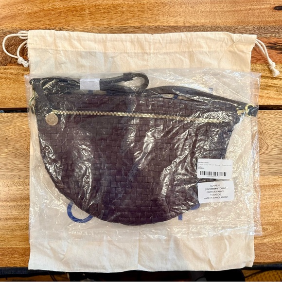 Clare V. Grande Fanny - Picture 6 of 7